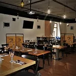A Restaurace U Reky Casa de hóspedes 3*