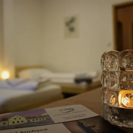Penzion A Restaurace U řeky 3*