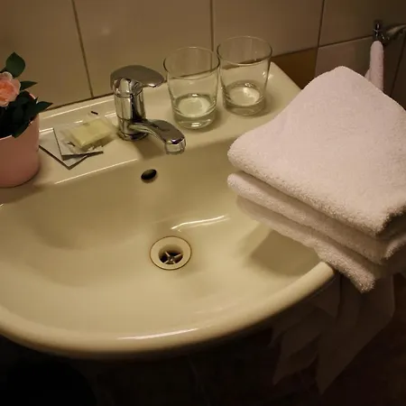 A Restaurace U Reky Guest house