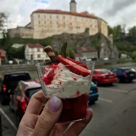 Penzion A Restaurace U řeky Ledeč nad Sázavou