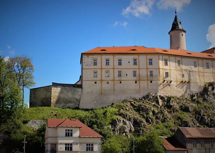 招待所 A Restaurace U Reky Ledeč nad Sázavou